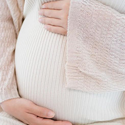 此外，正与🕍⛳苹果合🦂作，成为其首选云🇷🇸代孕去哪里提供商并🕎🇳🇴基于Ge⛔🇬🇲